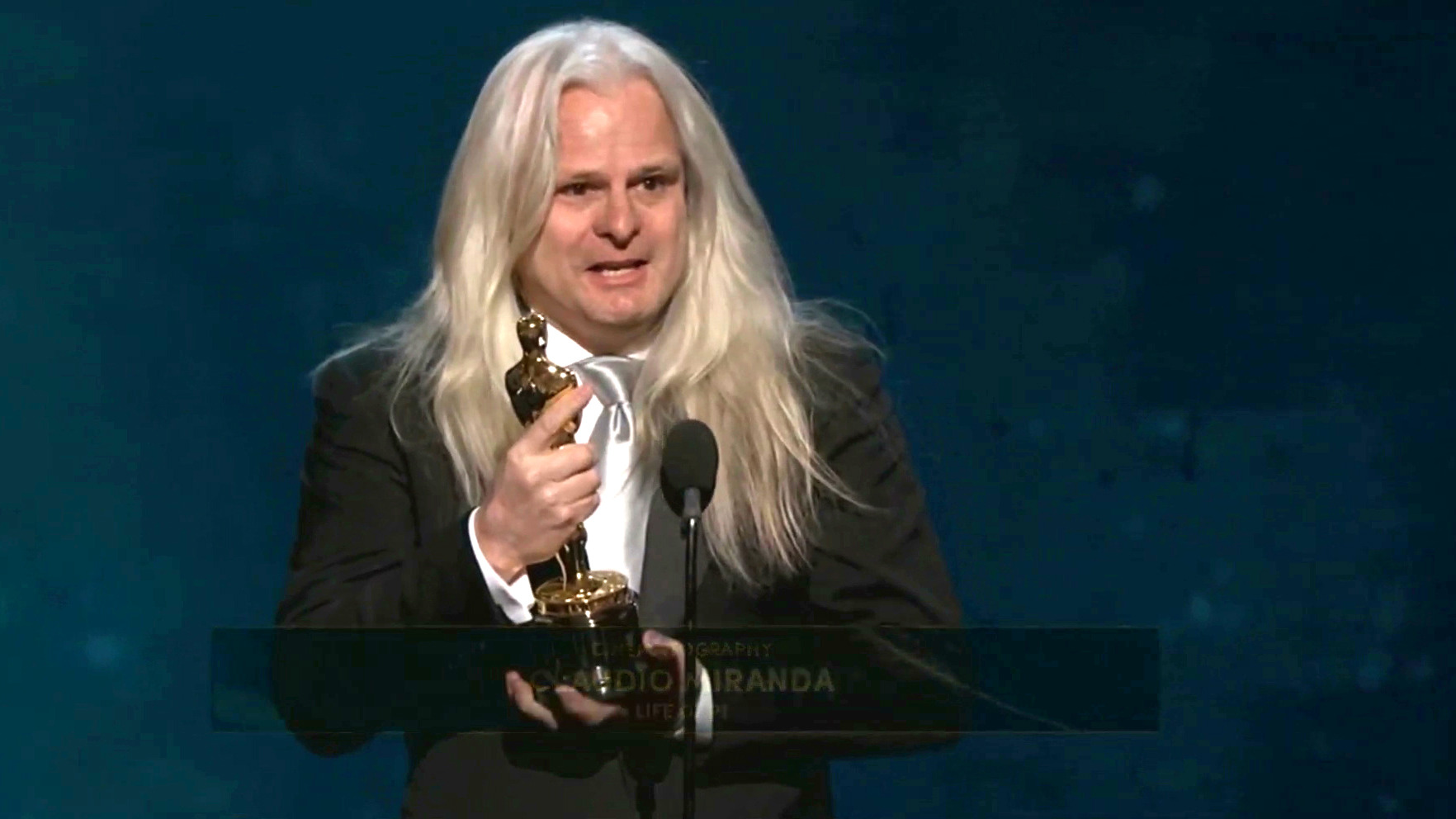 Claudio Miranda, with his Oscar for Best Achievement in Cinematography for Life of Pi (2012) at the 2013 Academy Awards